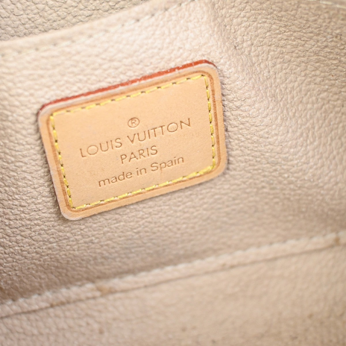 LOUIS VUITTON Logo Pochette Cosmetic Pouch Monogram Leather Brown M47515 04SA006