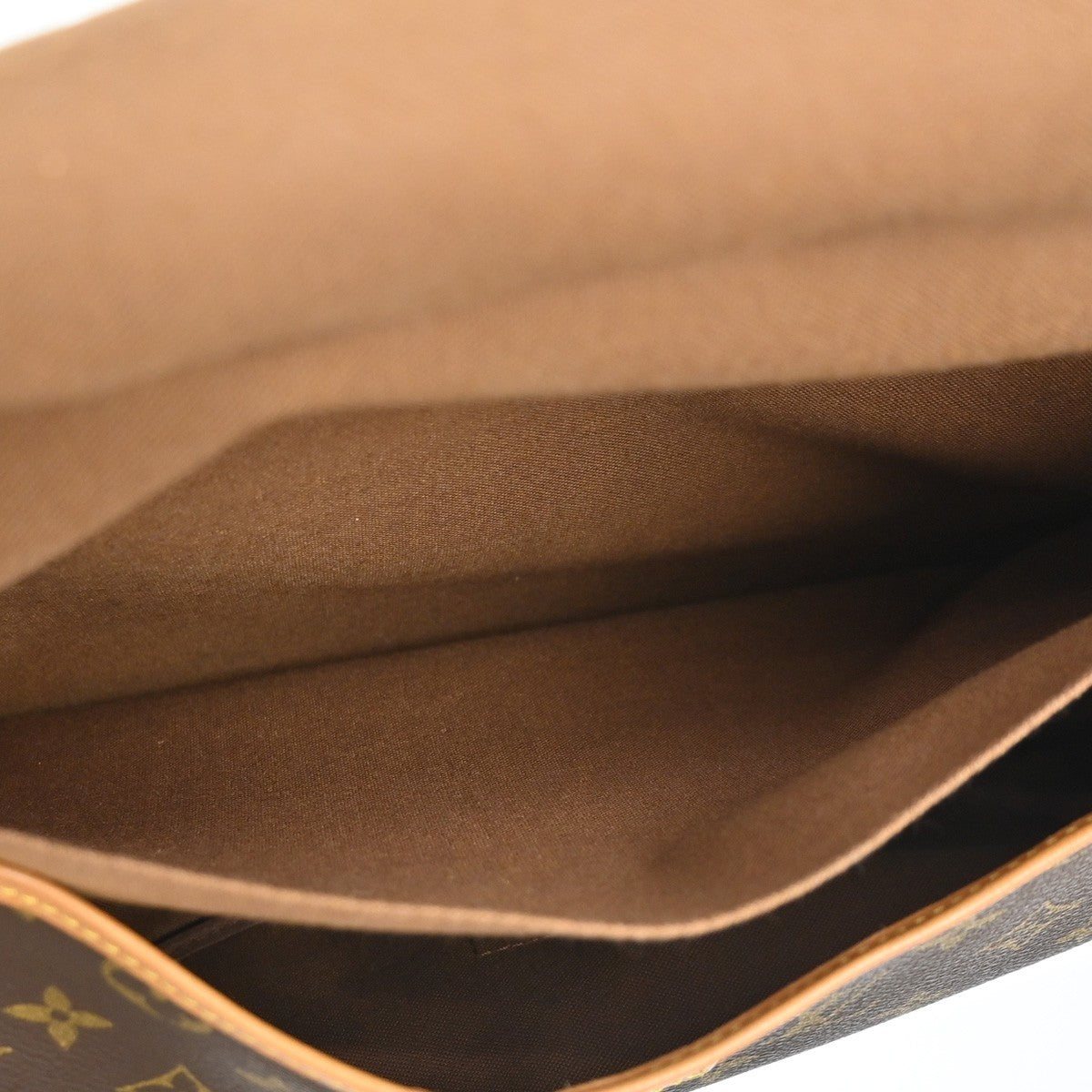 LOUIS VUITTON Saumur 35 Shoulder Bag Monogram Leather BN France M42254 79KC172