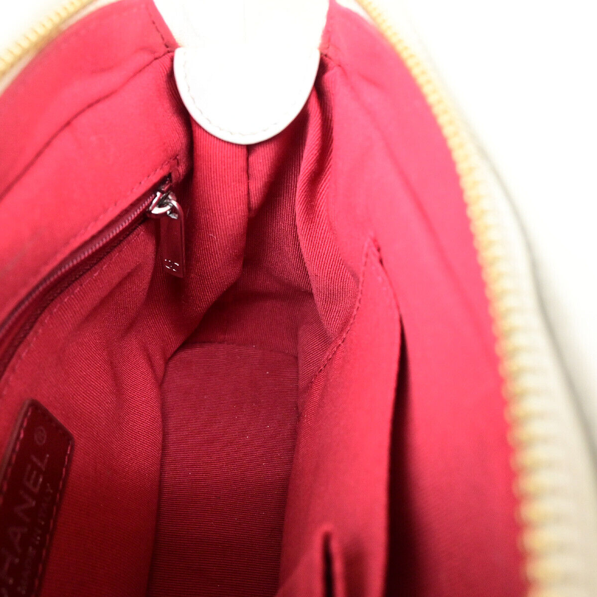 CHANEL CC Logo Gabrielle Chain Shoulder Bag Leather White Italy 685RK695