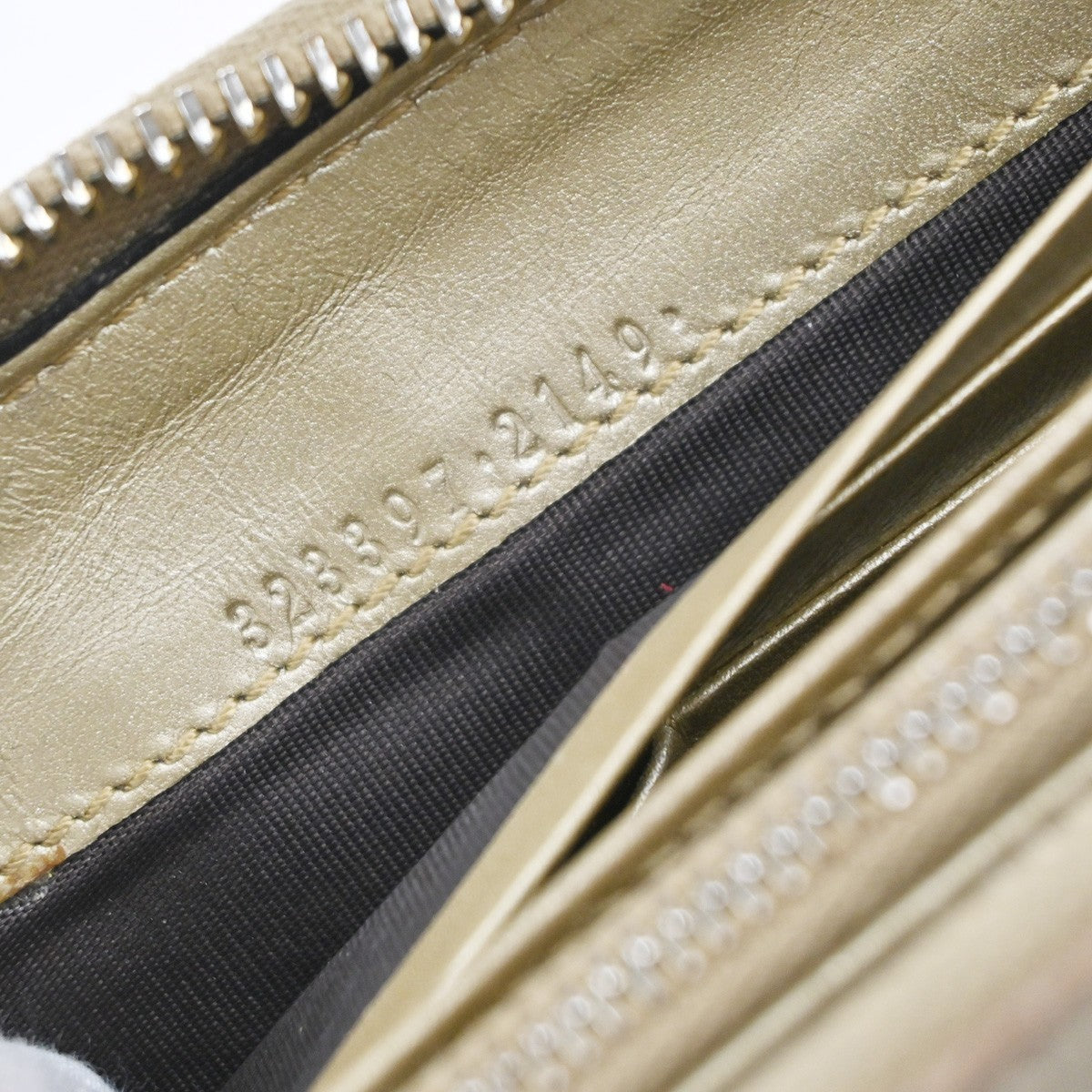 GUCCI Logo Guccissima GG Pattern Long Zipper Wallet Leather Beige GHW 09KP533