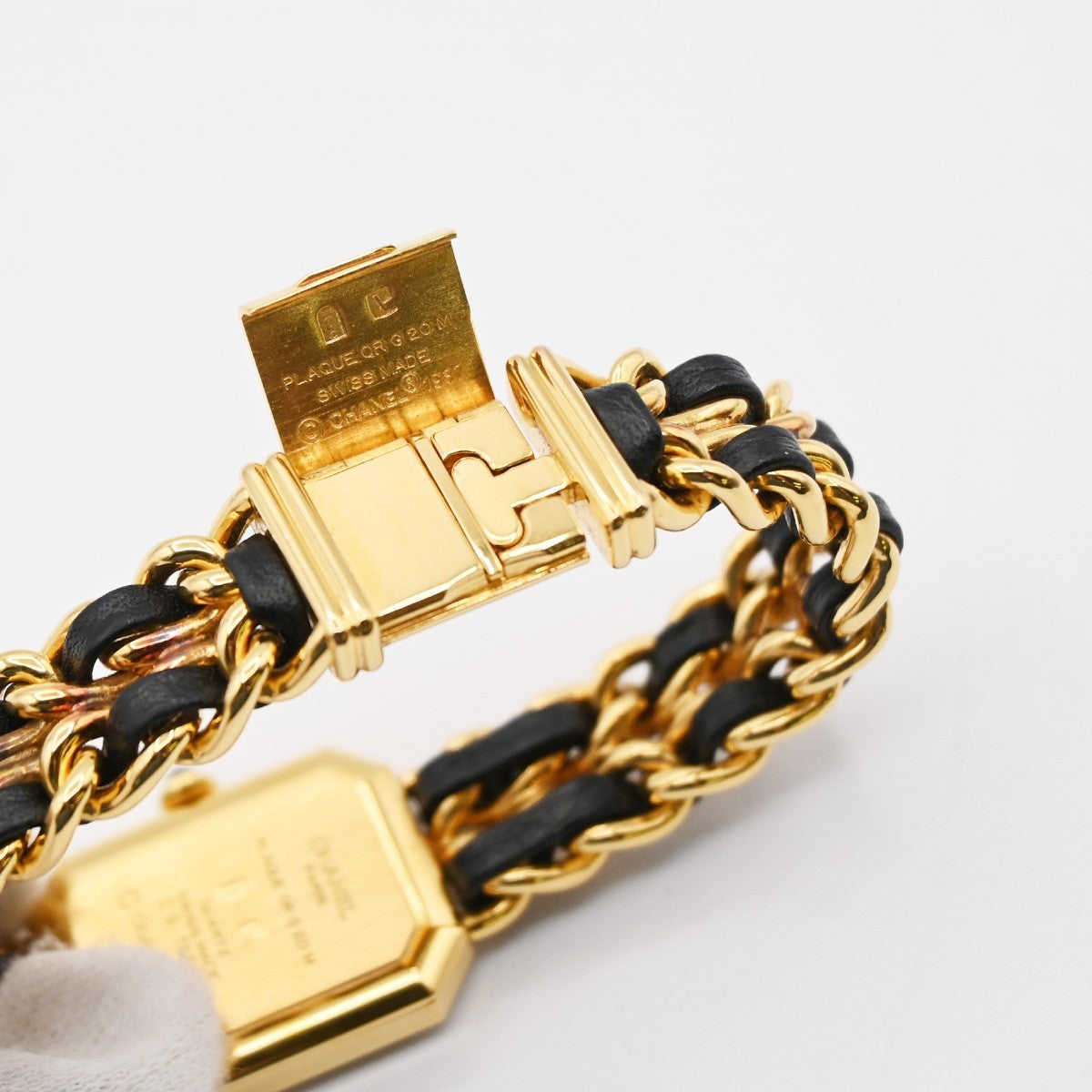 CHANEL Logo Premiere Watch M Size Quartz Gold Plated Leather Swiss Made 620LC637