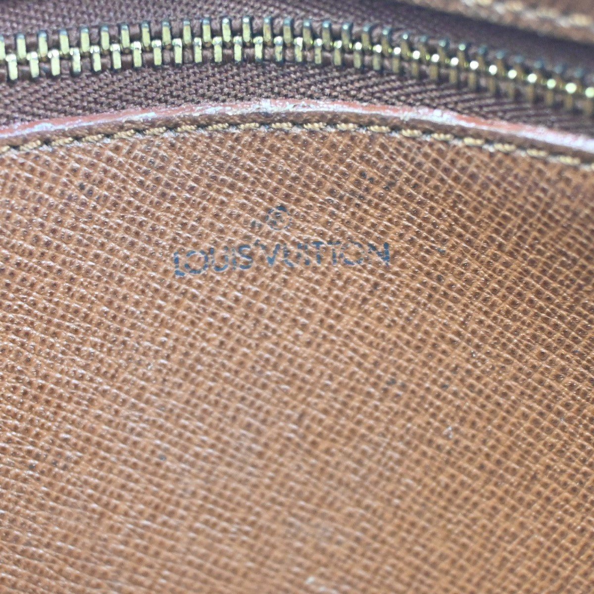 LOUIS VUITTON Jeune Fille MM Shoulder Bag Monogram Leather Brown M51226 39KC732