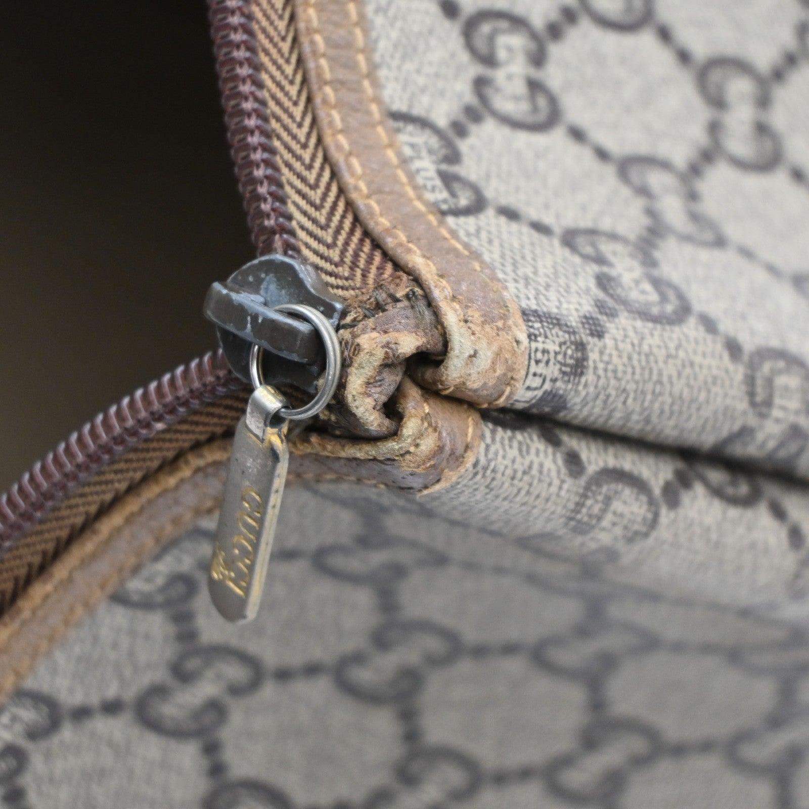 GUCCI PLUS GG Pattern Sherry Shoulder Tote Bag PVC Leather Brown Italy 61KD145