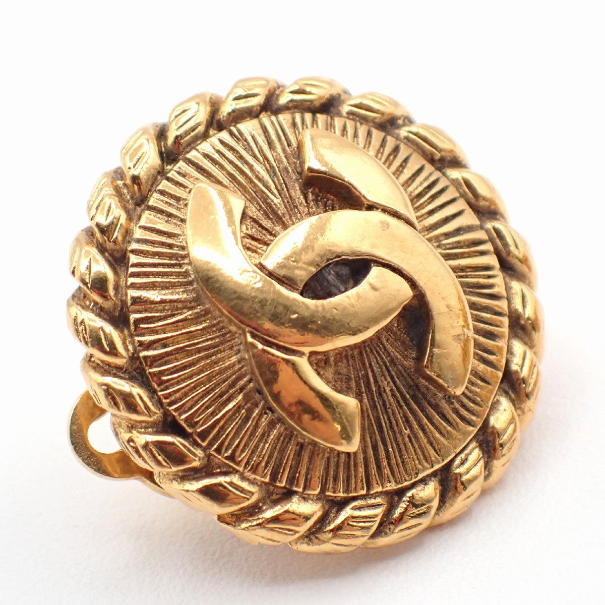 CHANEL CC Logo Round Button Earrings Clip-On Gold France 38RL743