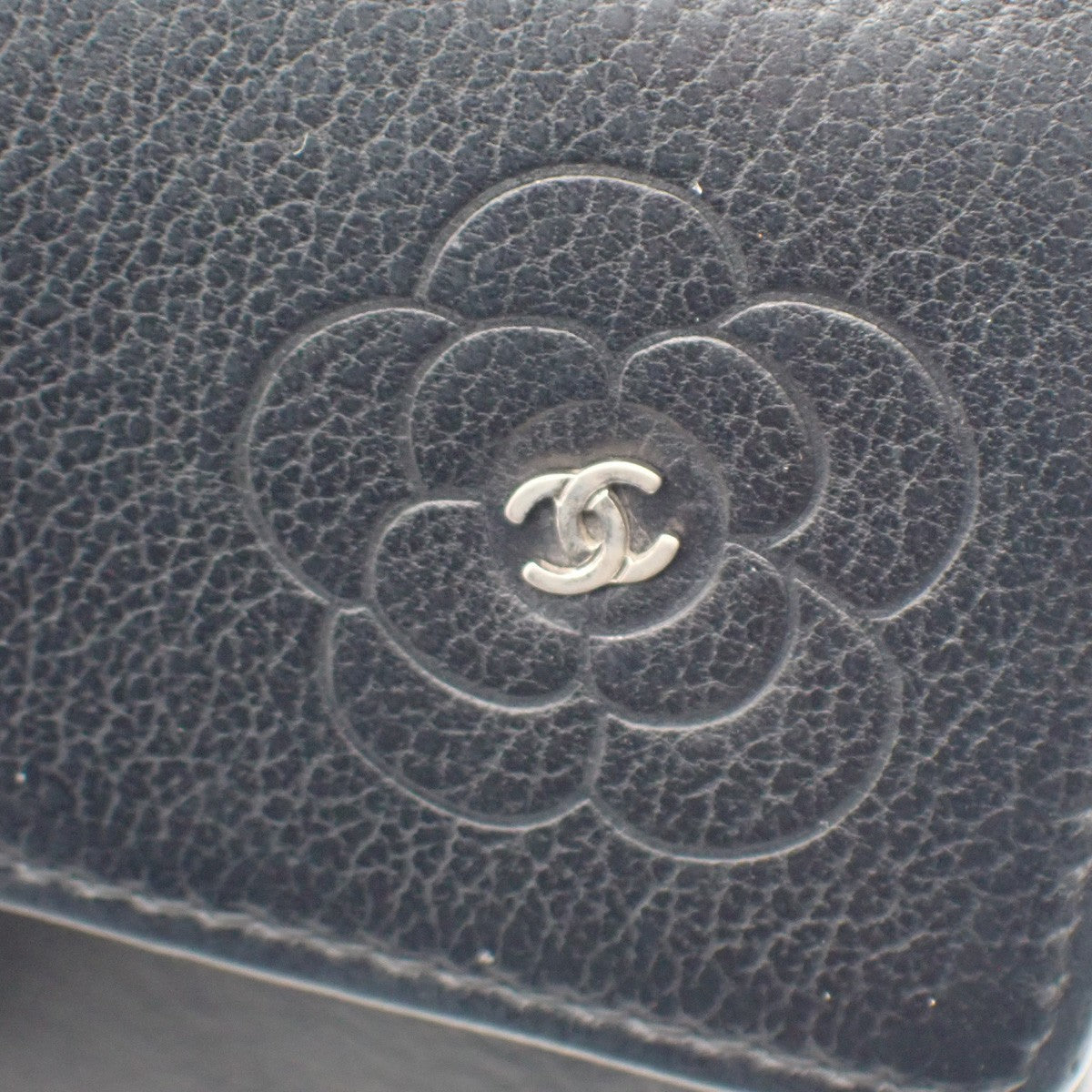 CHANEL CC Logo Camellia Long Bifold Wallet Purse Leather Black SHW 09KC573