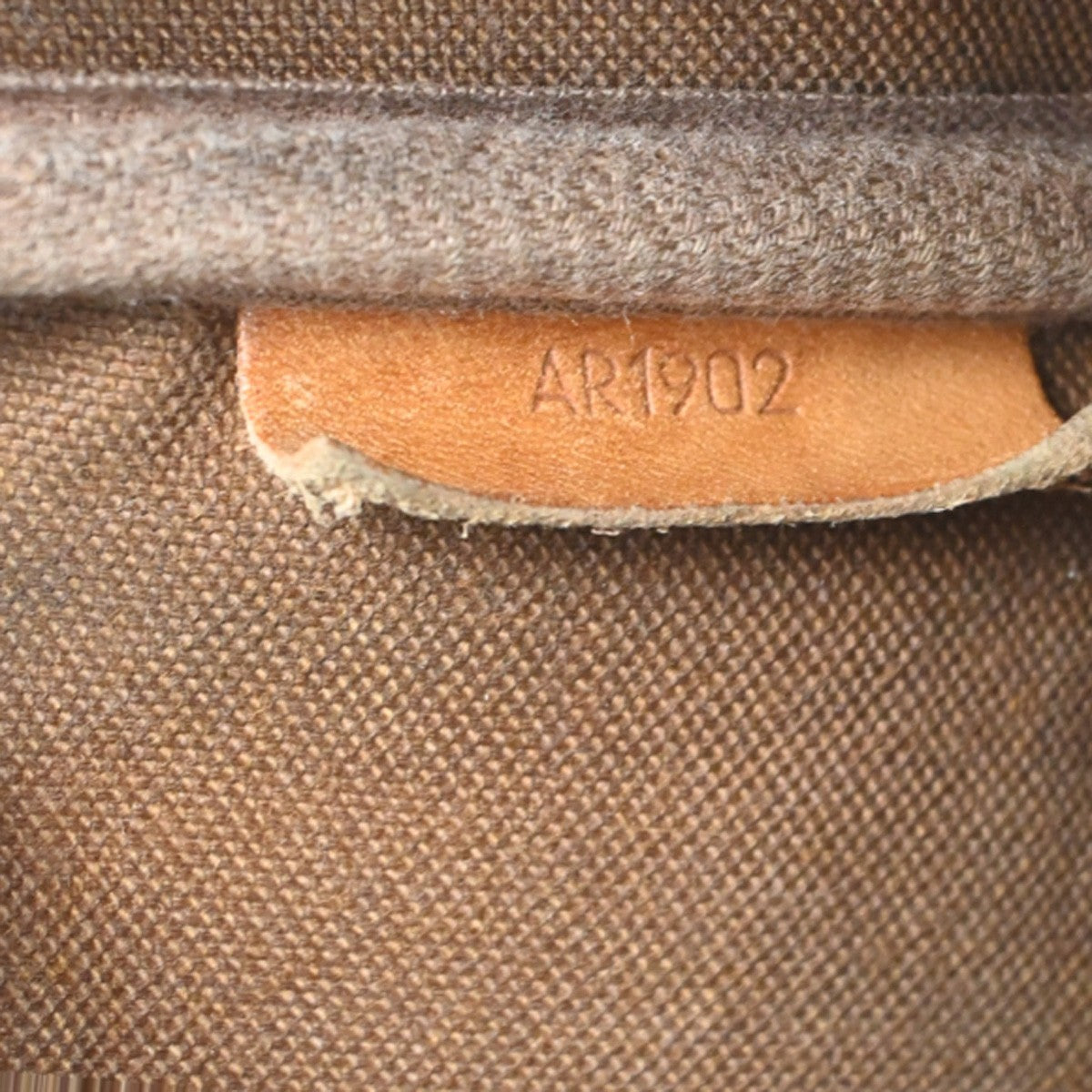 LOUIS VUITTON Gibeciere GM Shoulder Bag Monogram Leather Brown M42249 68YJ063