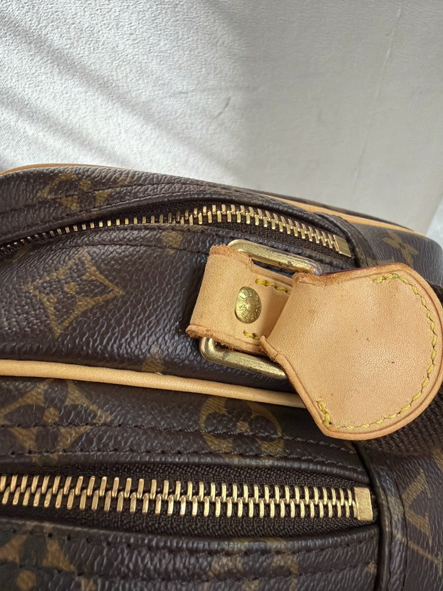LOUIS VUITTON Reporter PM Crossbody Shoulder Bag Monogram Leather M45254 14YH988