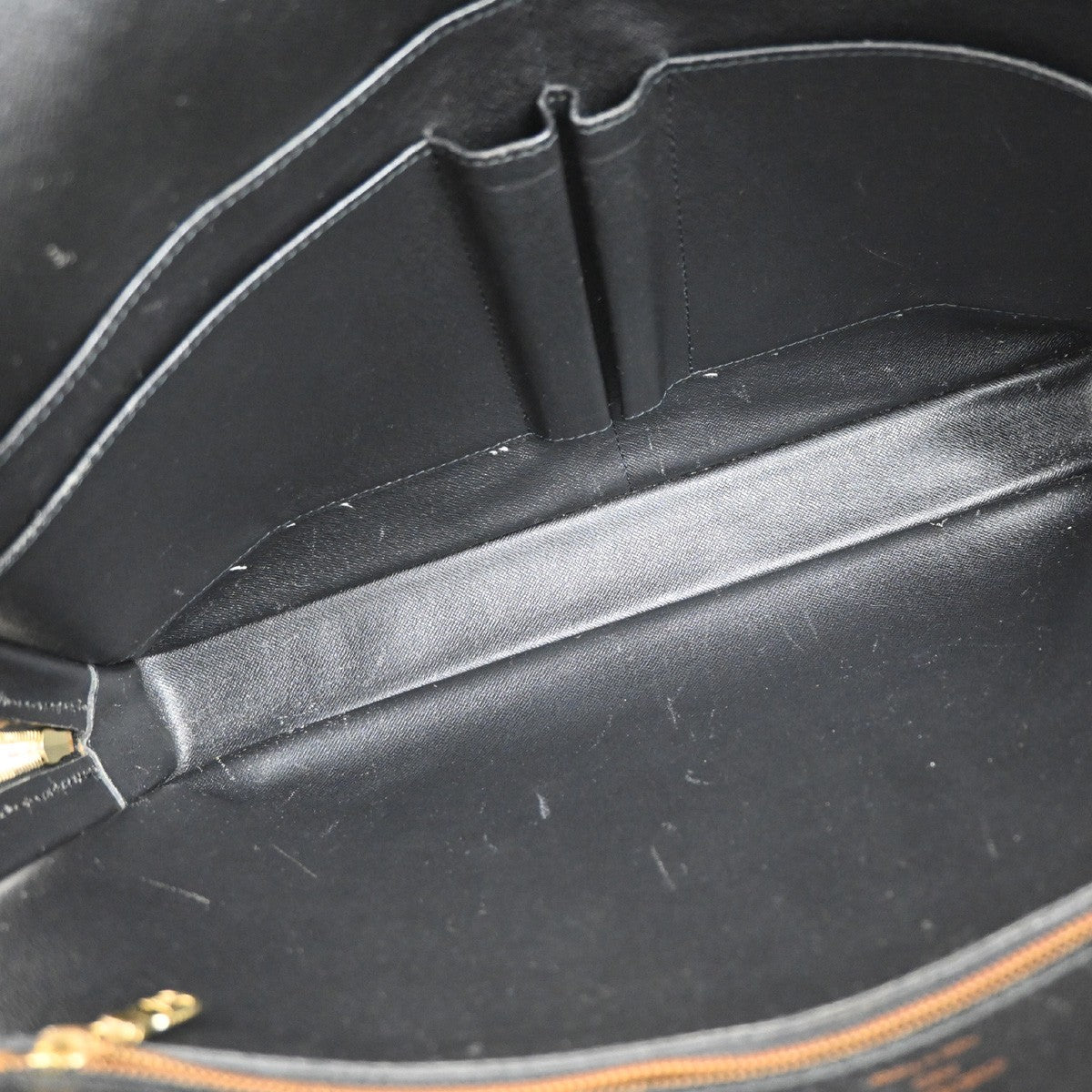 LOUIS VUITTON Porte Documents Voyage Briefcase Hand Bag Epi Black M54472 05YH375