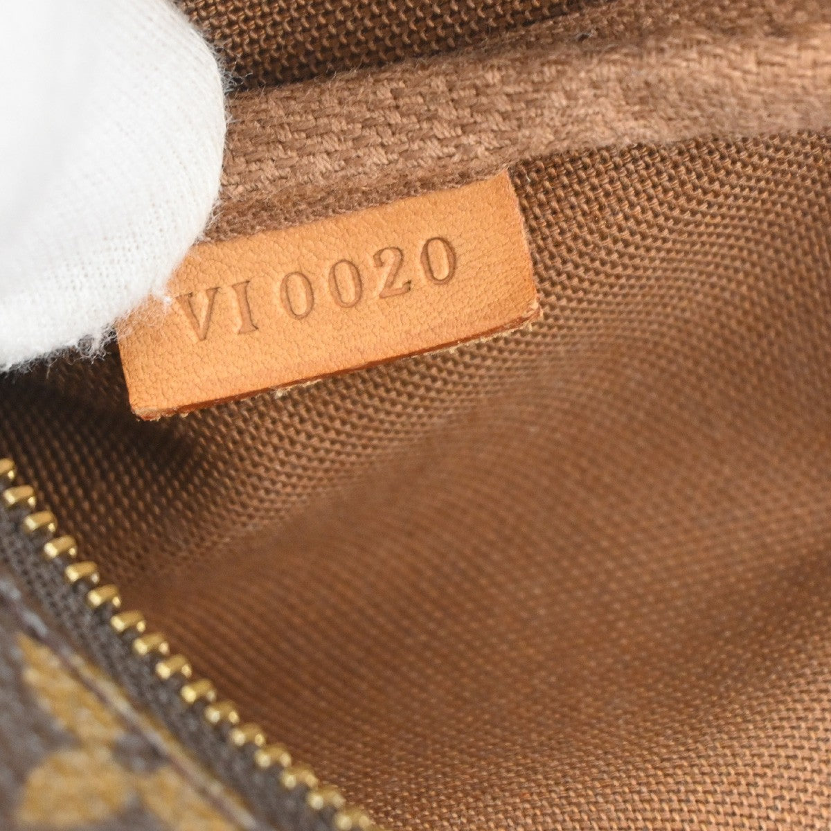 LOUIS VUITTON Pochette Accessoires Hand Bag Monogram Leather BN M51980  88SA105