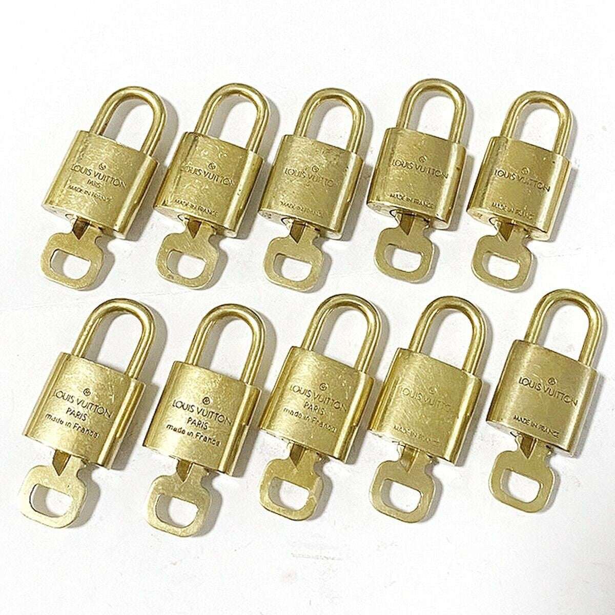 LOUIS VUITTON LV 10 SET PADLOCK KEY BAG CHARM CADENA GOLD-PLATED FRANCE 35MT081
