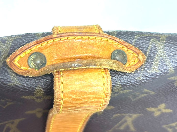 LOUIS VUITTON Saumur 35 Shoulder Bag Monogram Leather BN France M42254 79KC224