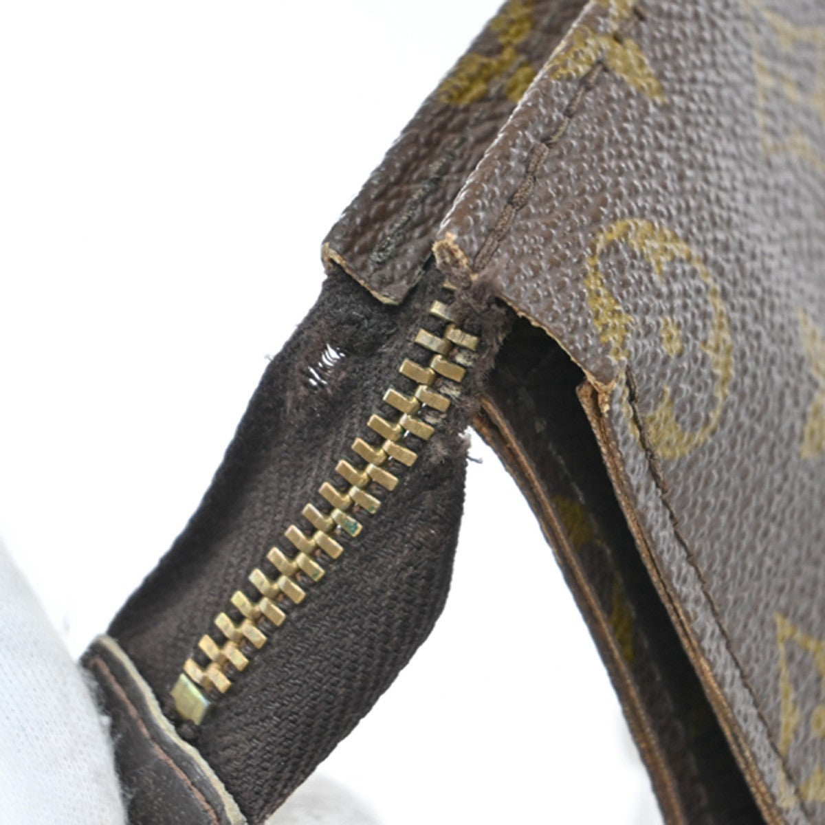 LOUIS VUITTON 2 Set Toilette 26 Pouch Bag Monogram Leather Brown M47542 61EG022