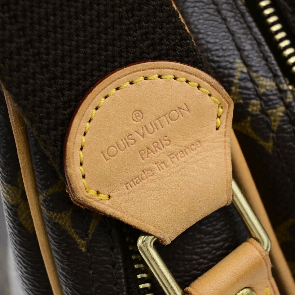 LOUIS VUITTON Reporter PM Crossbody Shoulder Bag Monogram Leather M45254 95EB829