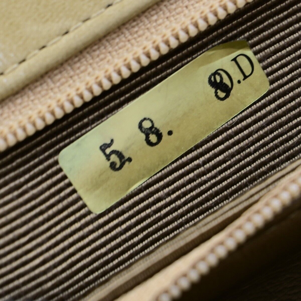 CHANEL CC Horizontal Stitch 30 Chain Shoulder Bag Leather Beige Vintage 653RF229