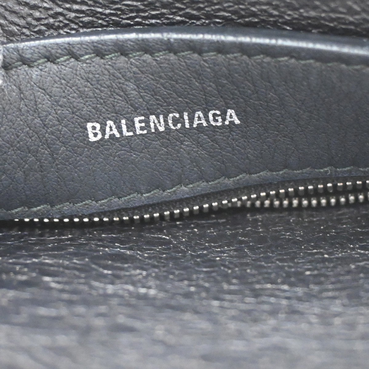 BALENCIAGA Logo Everyday Tote Hand Bag Leather Silver SHW 09CA906