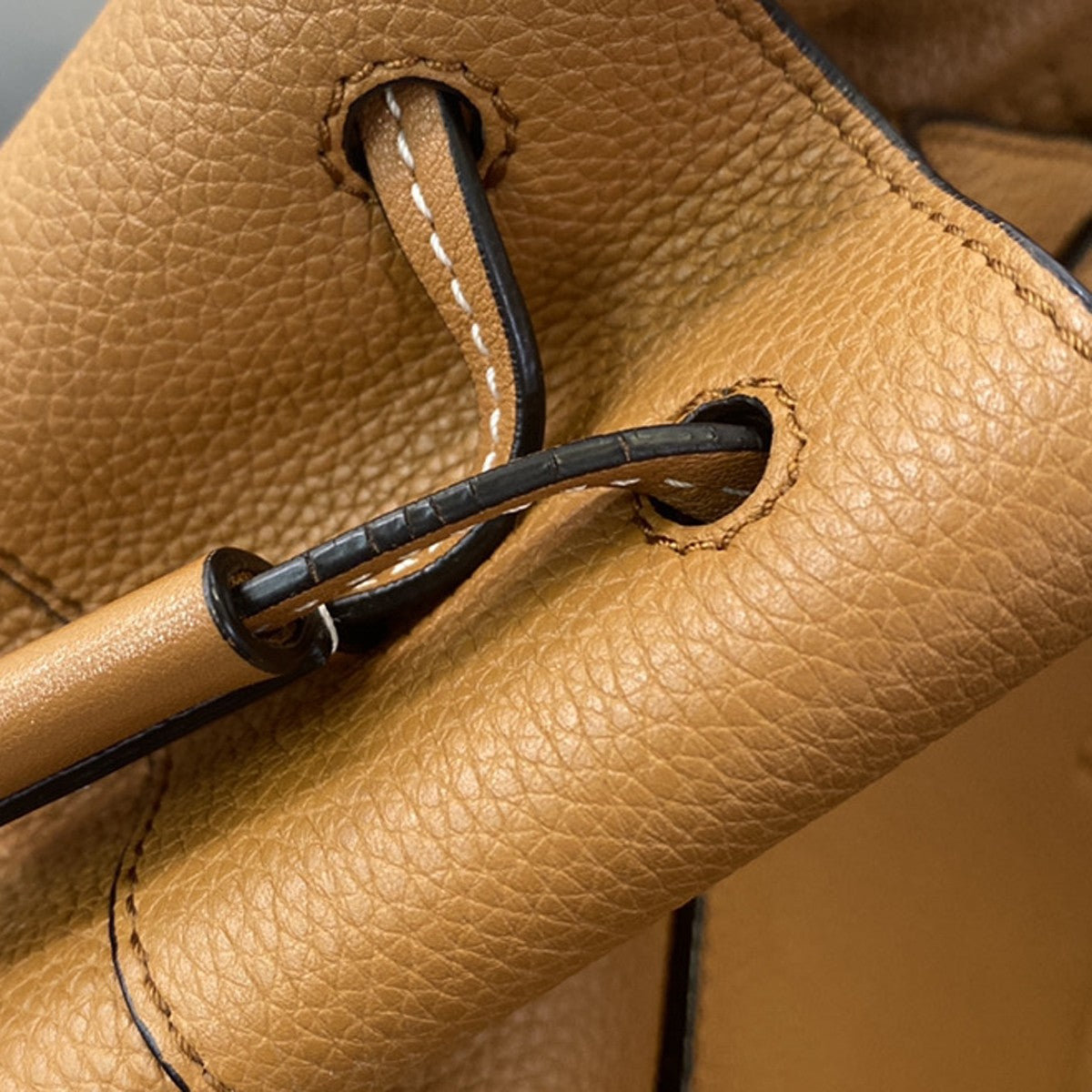 LOEWE Logo Hammock Small 2Way Shoulder Hand Bad Leather Brown GHW Spain 683RL069
