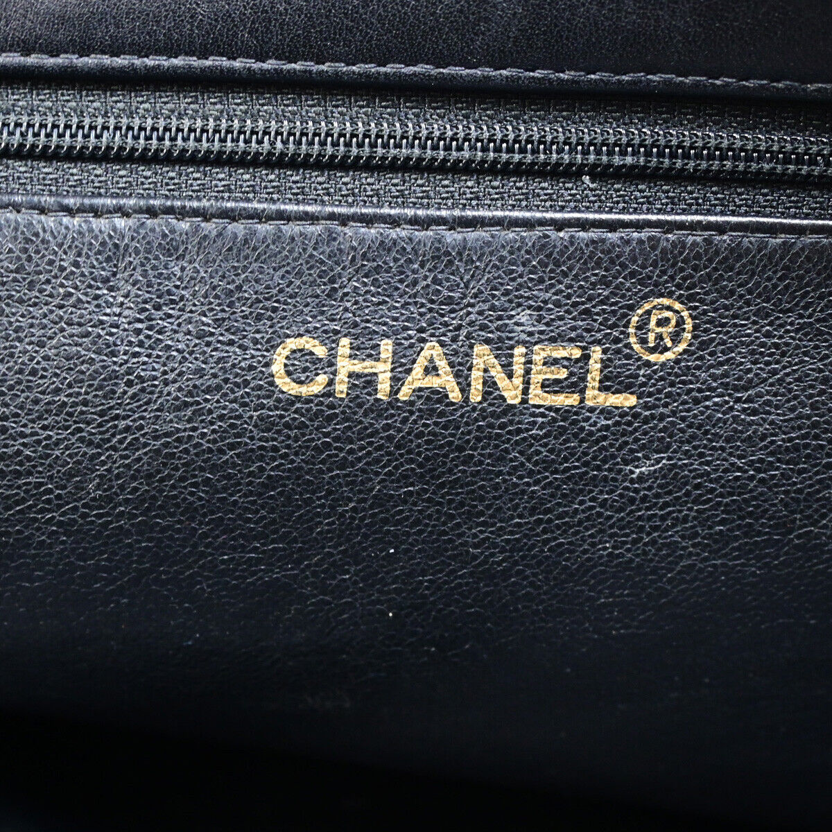 CHANEL CC Logo Chain Shoulder Tote Bag Leather BK GHW France Vintage 367RJ882