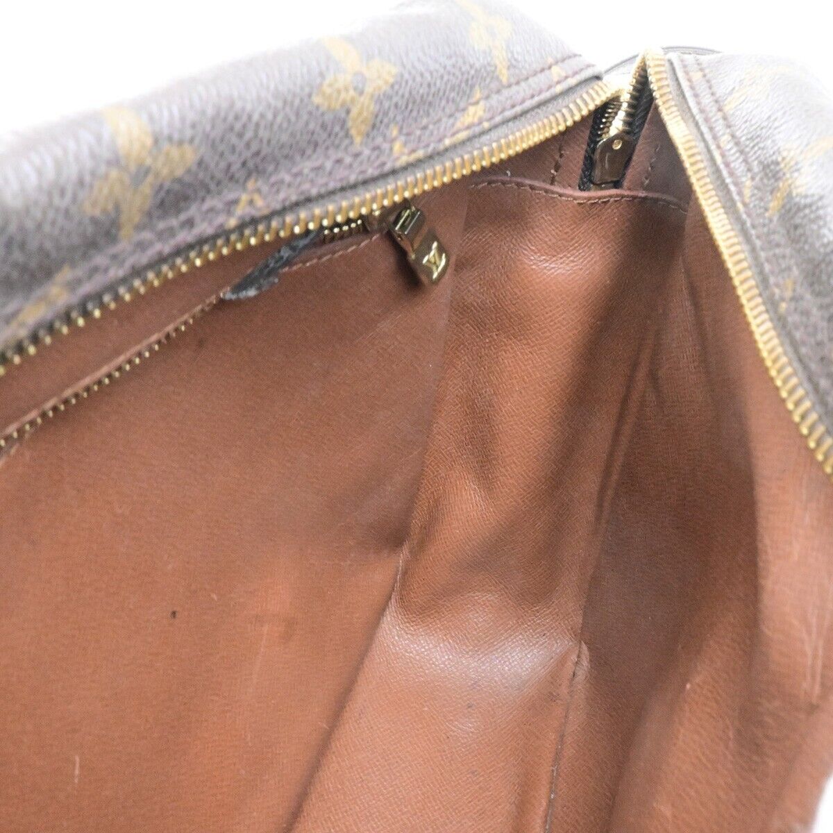 LOUIS VUITTON Nile Crossbody Shoulder Bag Monogram Leather Brown M45244 31FB491