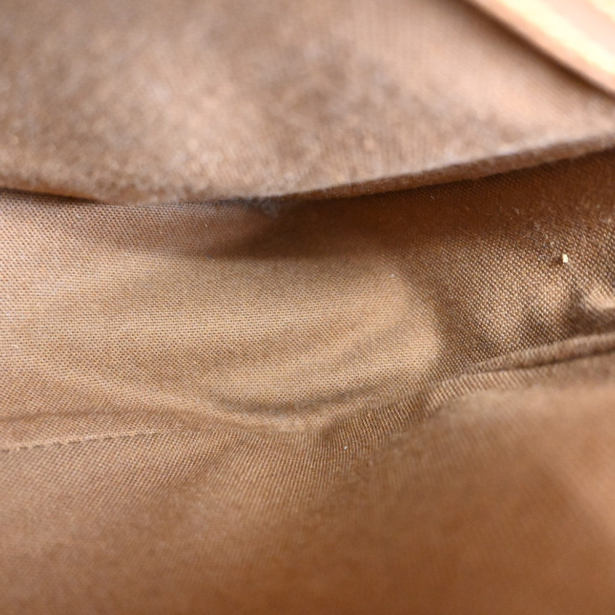LOUIS VUITTON Logo Sologne Shoulder Bag Monogram Leather Brown M42250 92TA256