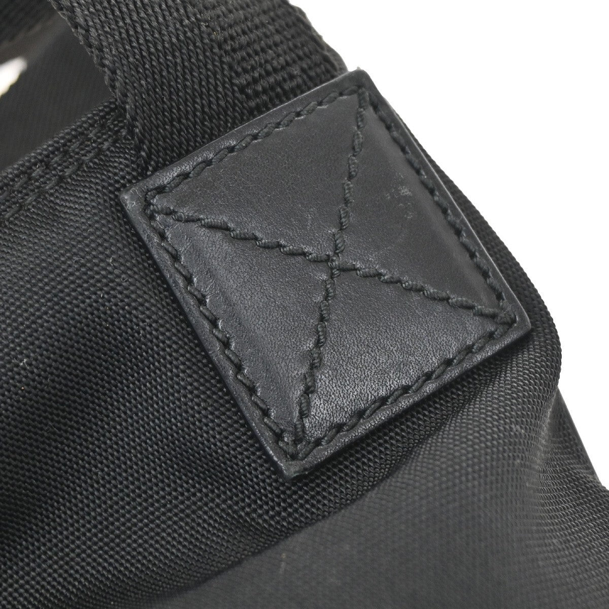 GUCCI Logo Shoulder Crossbody Bag Nylon Leather Black SHW Italy 62KC622