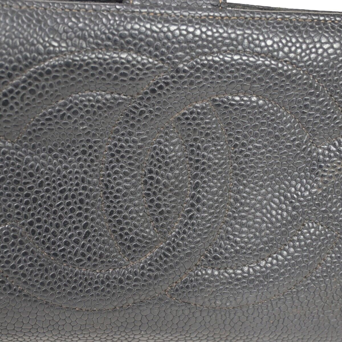 CHANEL CC Logo Long Bifold Wallet Purse Caviar Skin Leather Black GHW 04FA424