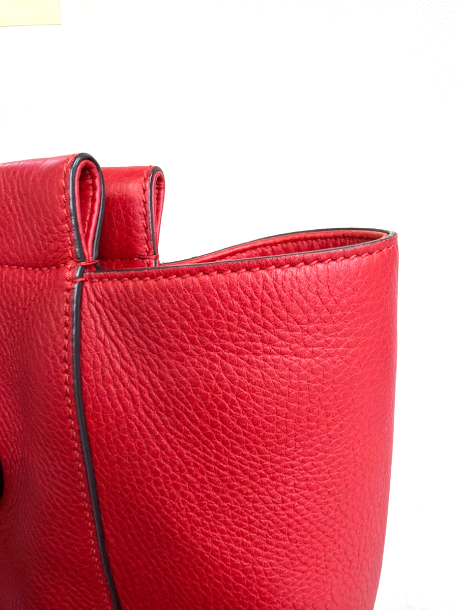 GUCCI Logo Lady Tassel Shoulder Hand Tote Bag Leather Red GHW Italy 79YH903
