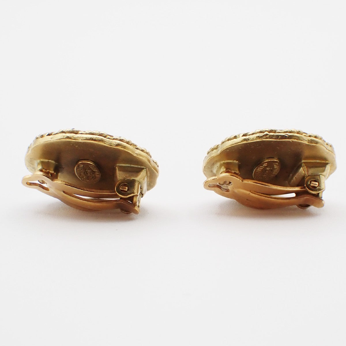 CHANEL CC Logo Earring 95P Clip-On Black GHW Accessory Vintage 87RF631