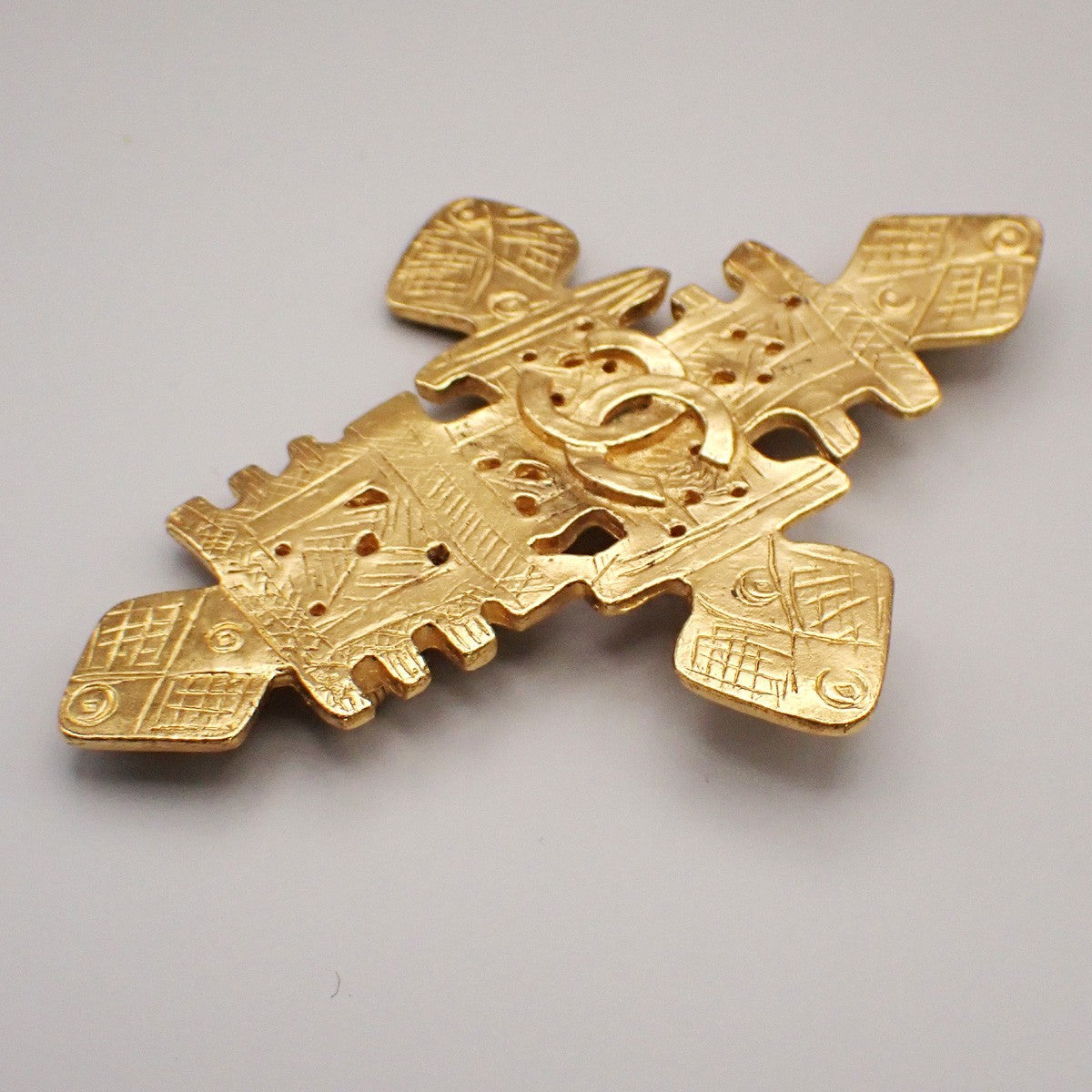 CHANEL CC Logo Pin Brooch 94P Cross Gold GHW France Vintage Accessory 33RL888