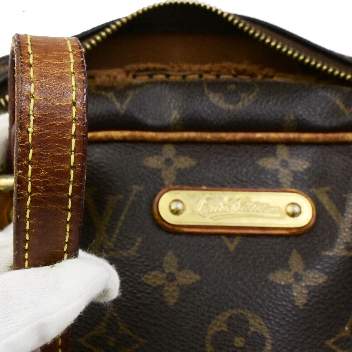 LOUIS VUITTON Montorgueil PM Shoulder Bag Monogram Leather Brown M95565 02SJ548