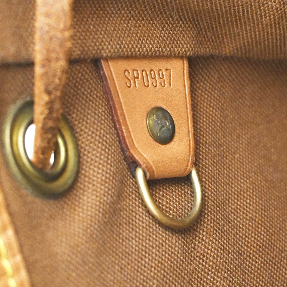 LOUIS VUITTON Montsouris MM Backpack Bag Monogram Leather Brown M51136 15CA596