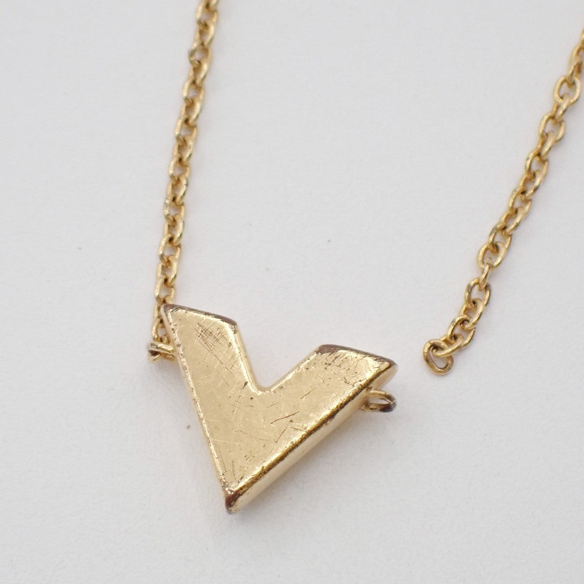 LOUIS VUITTON LV Logo Essential V Bracelet Gold-Plated Italy M61084 05KP269