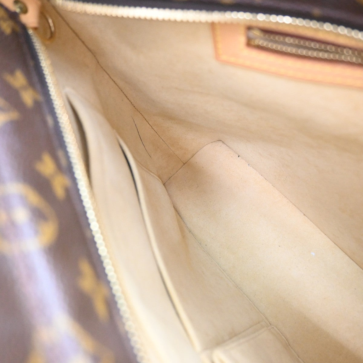 LOUIS VUITTON Logo Luco Shoulder Tote Bag Monogram Leather Brown M51155 77CA904