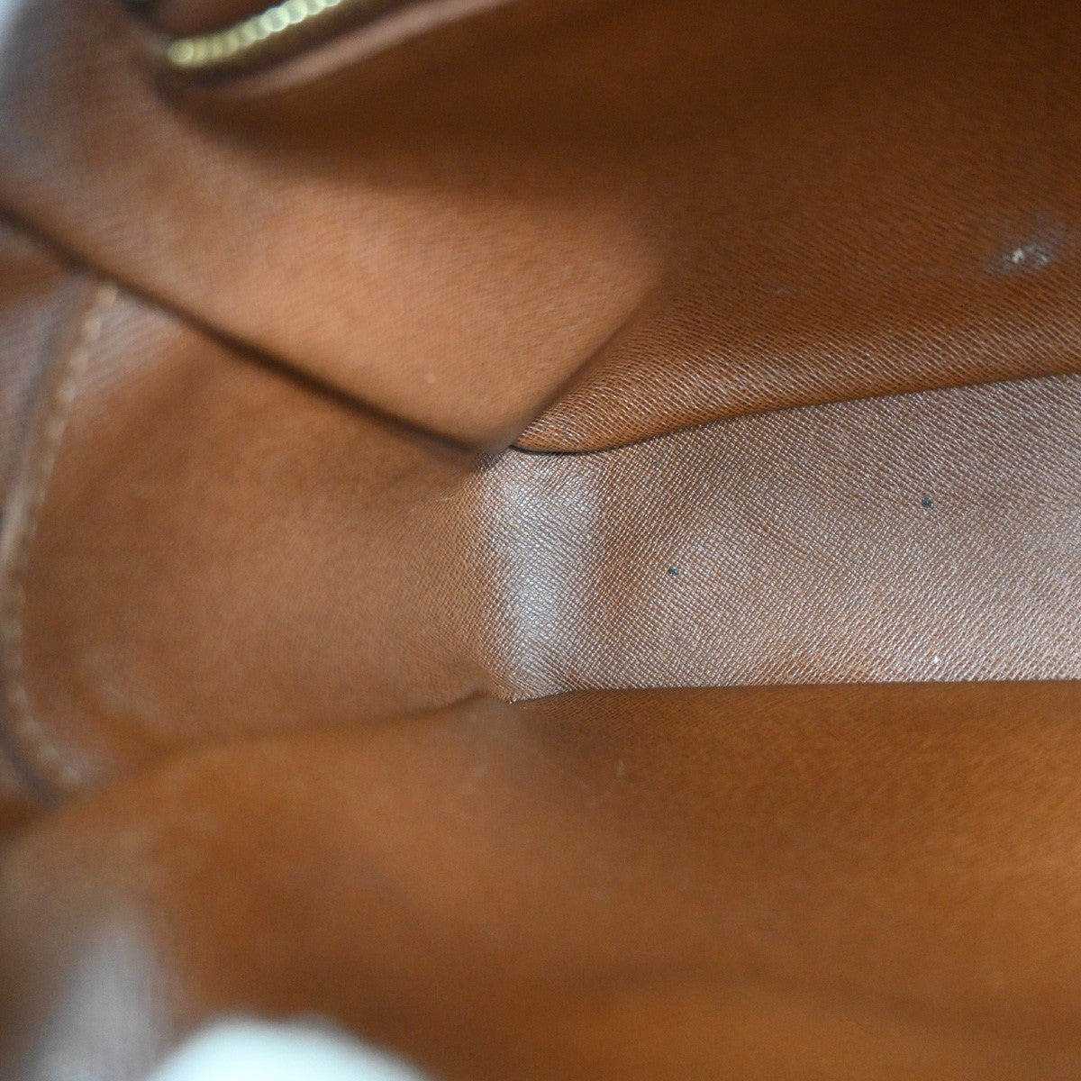 LOUIS VUITTON Nile Crossbody Shoulder Bag Monogram Leather Brown M45244 68KD018