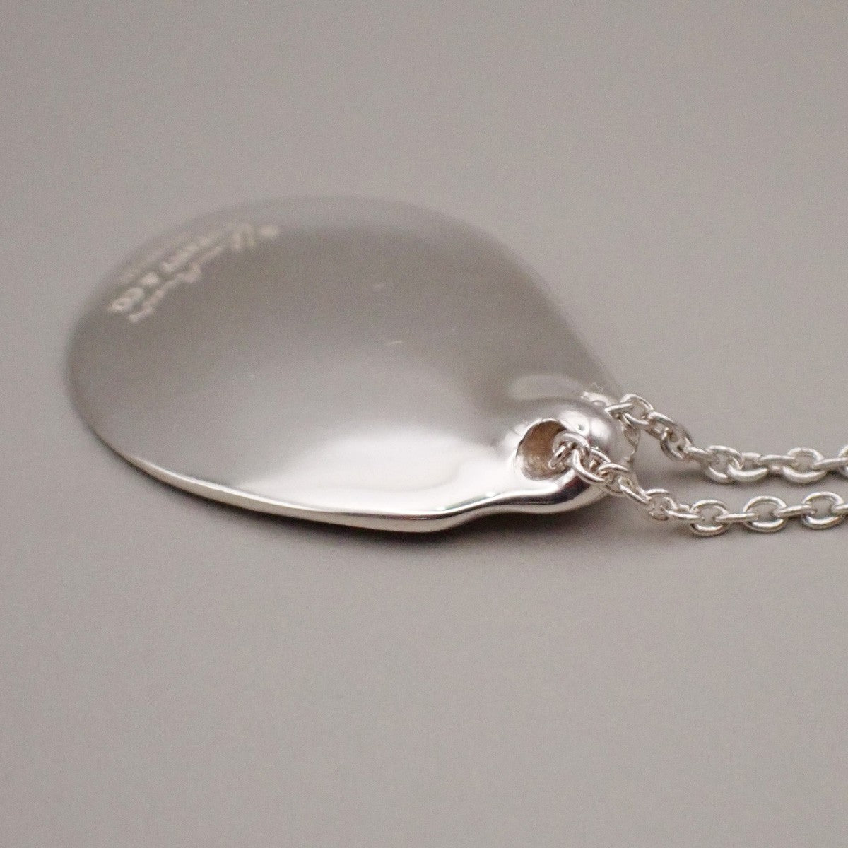 Tiffany & Co. Madonna Chain Necklace Pendant Silver 925 Elsa Peretti 05YH719