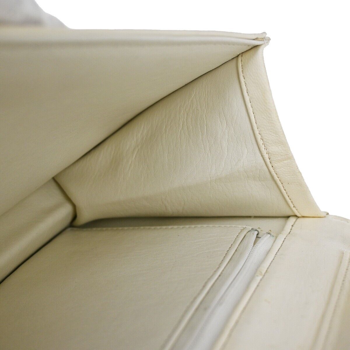 CHANEL CC Full Flap Matelasse 23 Chain Shoulder Bag Leather White GHW 25SH072