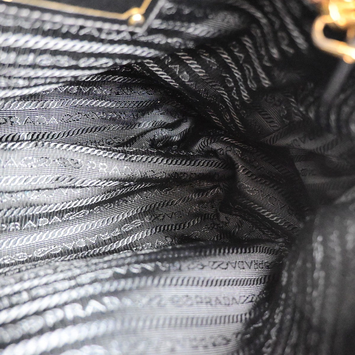 PRADA Logo Tessuto Crossbody Shoulder Bag Nylon Leather Black GHW Italy 76MA710