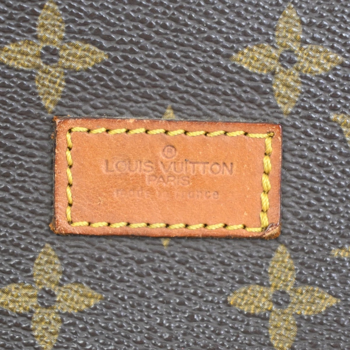 LOUIS VUITTON Saumur 35 Shoulder Bag Monogram Leather BN France M42254 32CA911