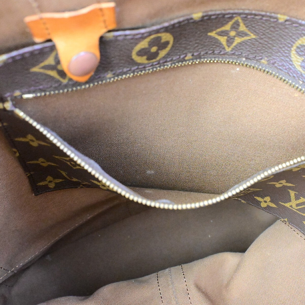 LOUIS VUITTON LV Randonnee GM Shoulder Bag Monogram Leather Brown M42244 11EE124