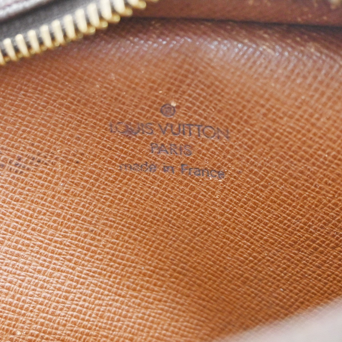 LOUIS VUITTON Amazon Crossbody Shoulder Bag Monogram Leather BN M45236 39CA756