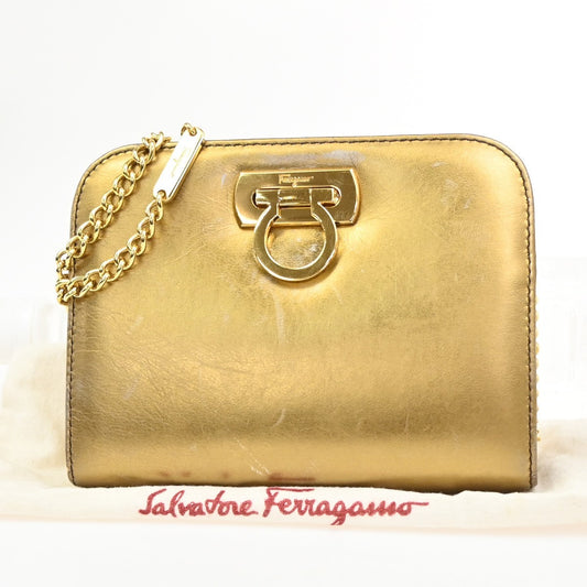 SALVATORE FERRAGAMO Logo Gancini Shoulder Bag Leather Gold GHW Italy 62MA277