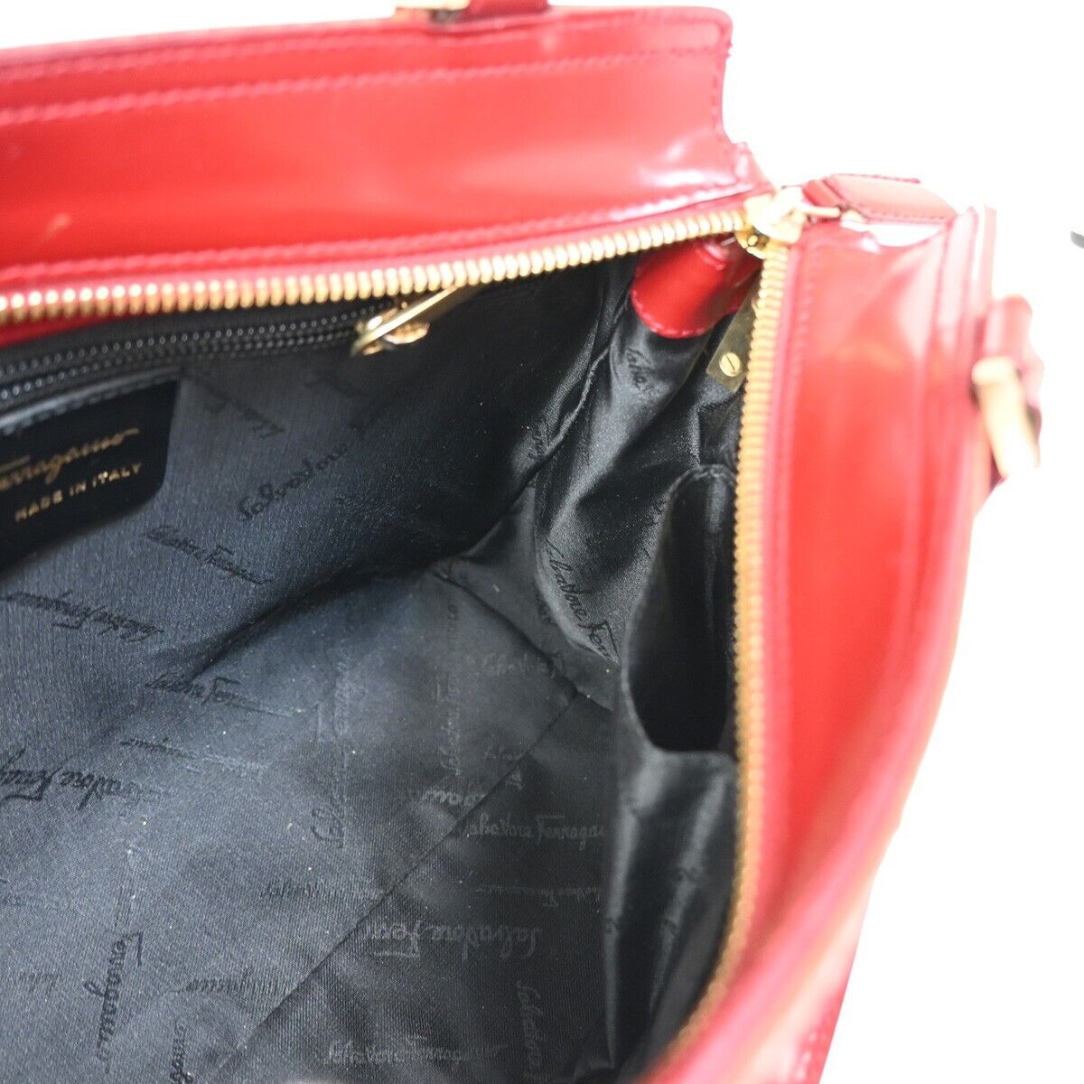SALVATORE FERRAGAMO Logo Gancini Hand Bag Leather Red Gold Italy  66SH719