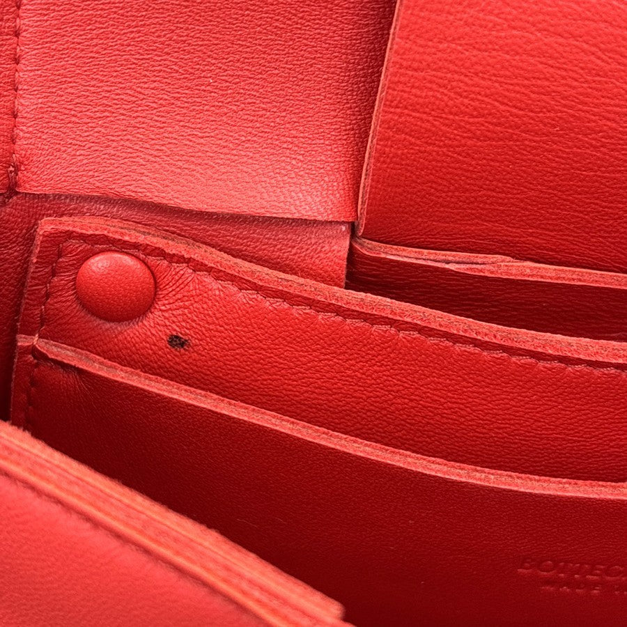 BOTTEGA VENETA Logo Cassette Maxi Intrecciato Bum Bag Leather Red Italy 91RQ040