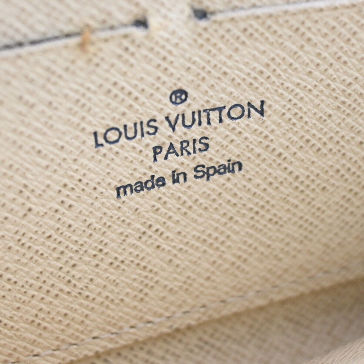 LOUIS VUITTON Zippy Wallet Long Bifold Damier Azur Leather WE N60019 65EA879