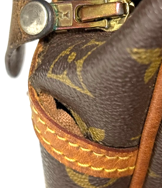 LOUIS VUITTON Montorgueil PM Shoulder Bag Monogram Leather Brown M95565 31MA449