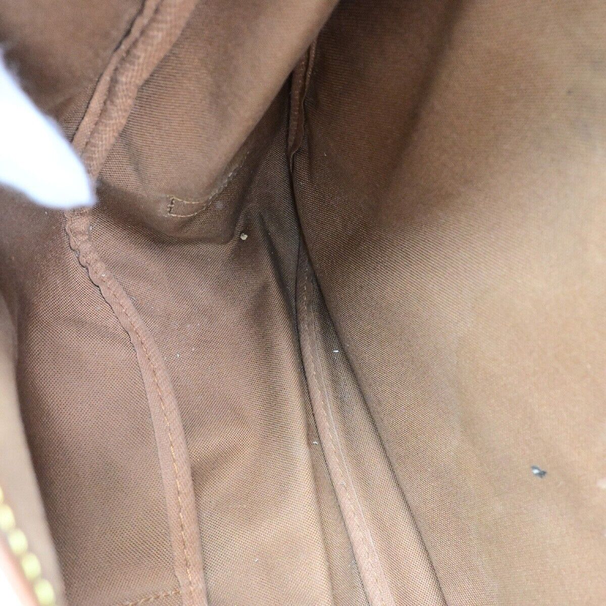 LOUIS VUITTON Saumur 35 Shoulder Bag Monogram Leather BN France M42254 33EC935