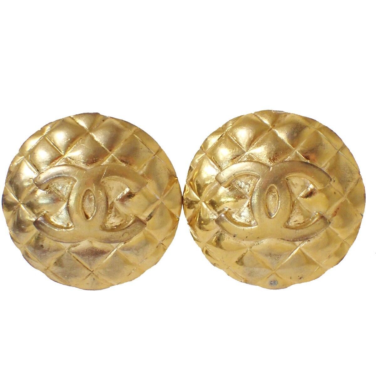 CHANEL CC Logo Matelasse Round Button Earrings 28 Clip-On GHW Vintage 79YD182