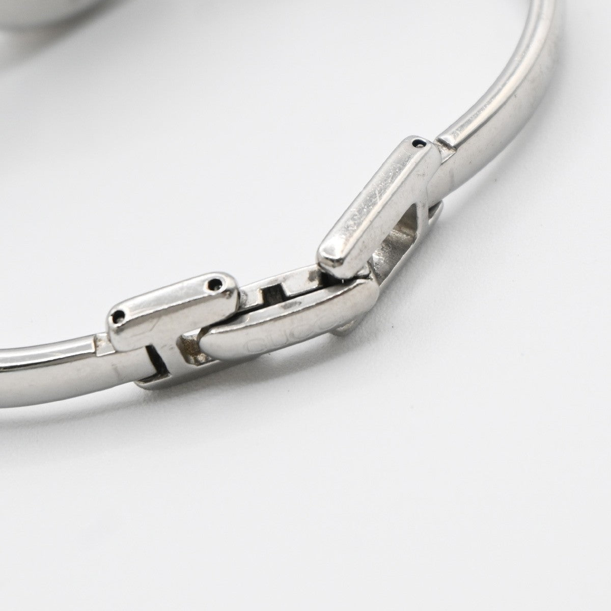 GUCCI 1400L Watch Quartz Bangle Bracelet 25 mm Stainless Steel Silver 02LC586