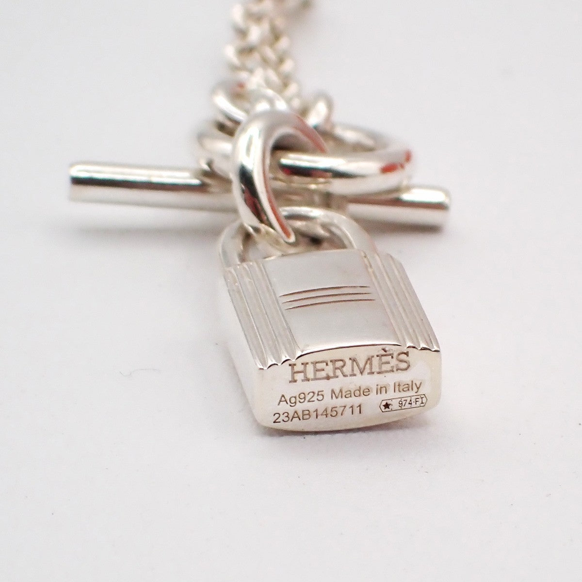 HERMES Logo Amulet Cadena Chain Necklace Pendant silver 925 France 72LC618
