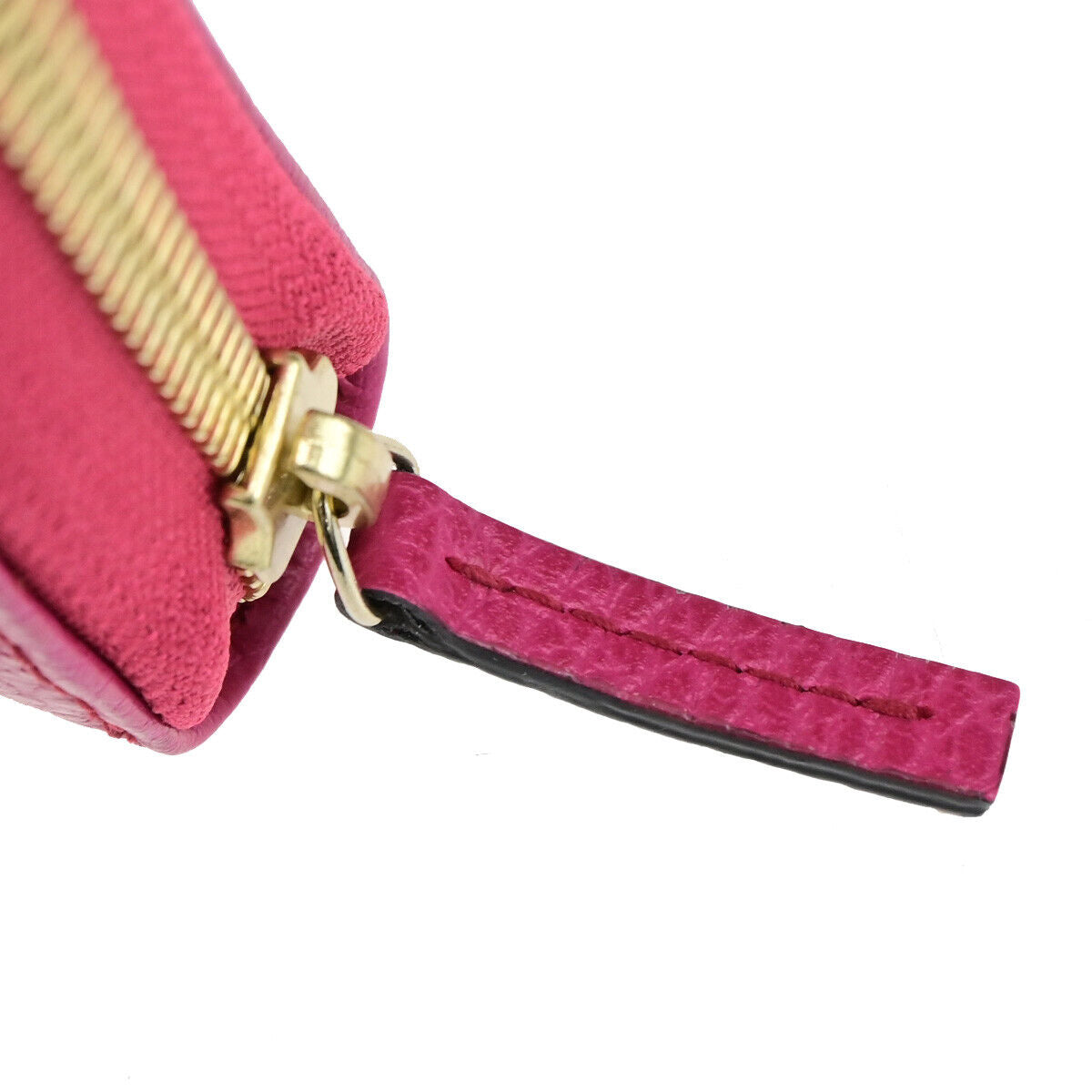 GUCCI Logo Zipper Around Wallet Purse Leather Pink Gold Italy 31RK310