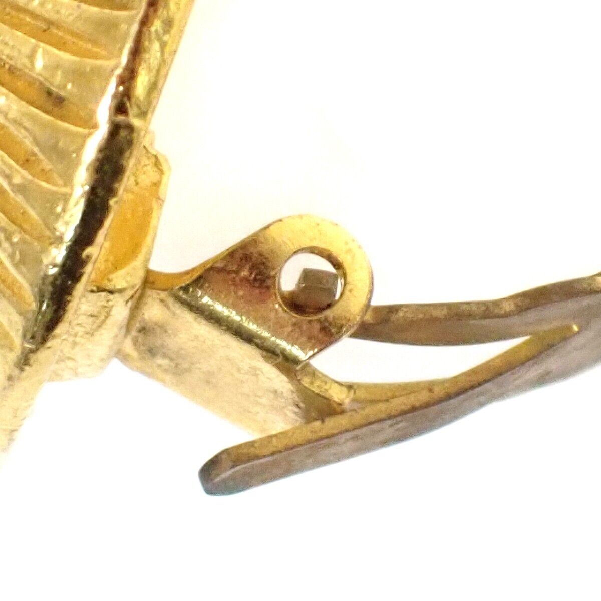 CHANEL CC Imitation Pearl Round Button Earrings Clip-On GHW Vintage 67RJ015